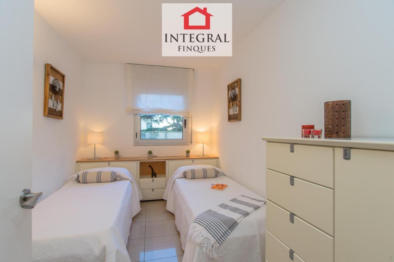 Palamos Beachfront Apartment Bagian luar foto